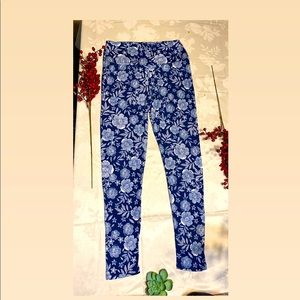 Francesca’s high waist leggings size L